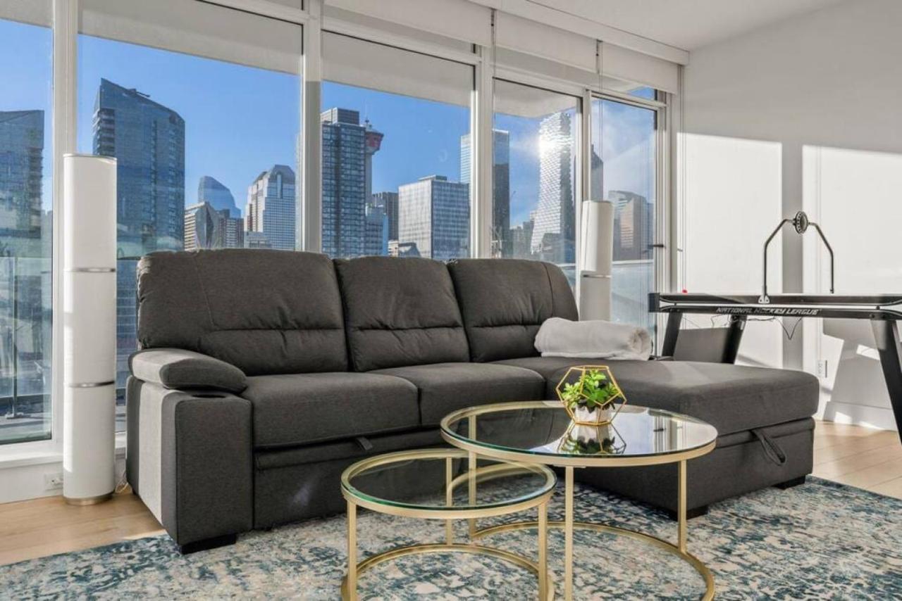 Luxury Apartment On The 9Th Floor Near Stampede, Complimentary Wine, 2 Car Ug Parking YYC Exterior foto